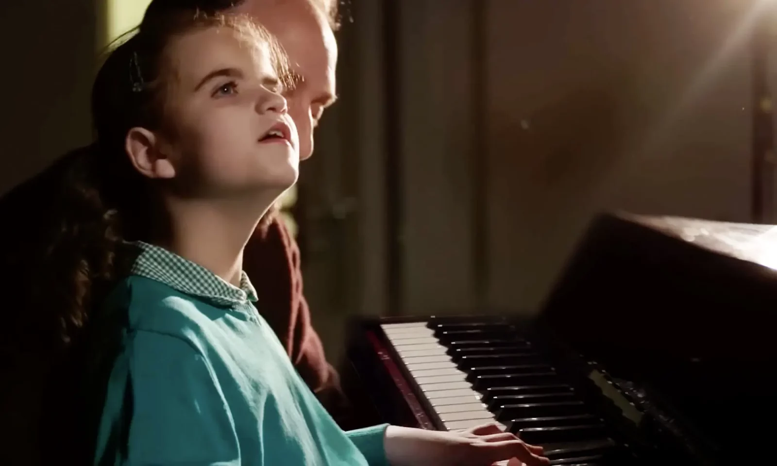 Lucy Illingworth , aveugle, génie du piano